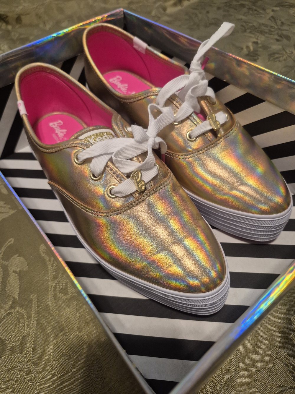 Barbie Holographic Metallic Lace-Up Sneakers - Pink Interior
